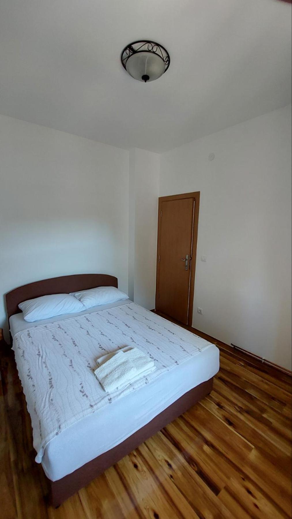 Knez Apartmani Senje Zimmer foto